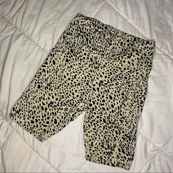 Target | Shorts | Target Cheetah Print Biker Shorts Large With Pockets  Beige With Black Spots Euc | Poshmark